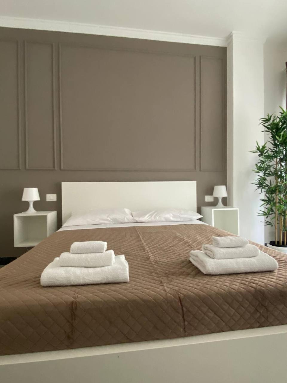 Quintino Sella Suites Бари Екстериор снимка